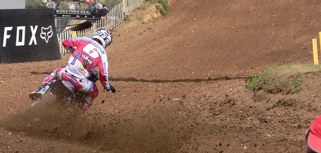 Benoit Paturel tente tout pour dépasser Jeremy Seewer au Grand Prix de France Benoit Paturel tente tout pour dépasser Jeremy Seewer au Grand Prix de France